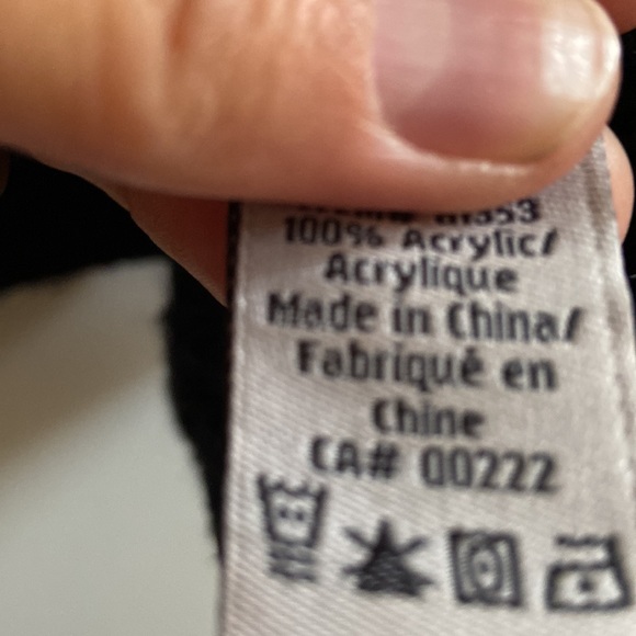 Beautiful black sleeveless sweater cardigan in size XL - Picture 8 of 9